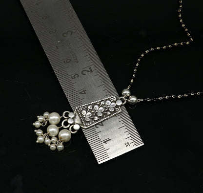 925 sterling silver beaded chain necklace with floral design and pearl pendant, tribal-style jewelry, ideal for gifting.