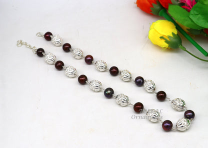 Elegant natural freshwater pearl beaded necklace in 925 sterling silver, perfect for women’s daily wear and gifting.