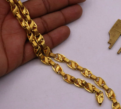 22K gold vintage handmade Lotus link chain necklace, 7.5mm unisex traditional jewelry from Rajasthan, engraved design by Tribal Ornaments