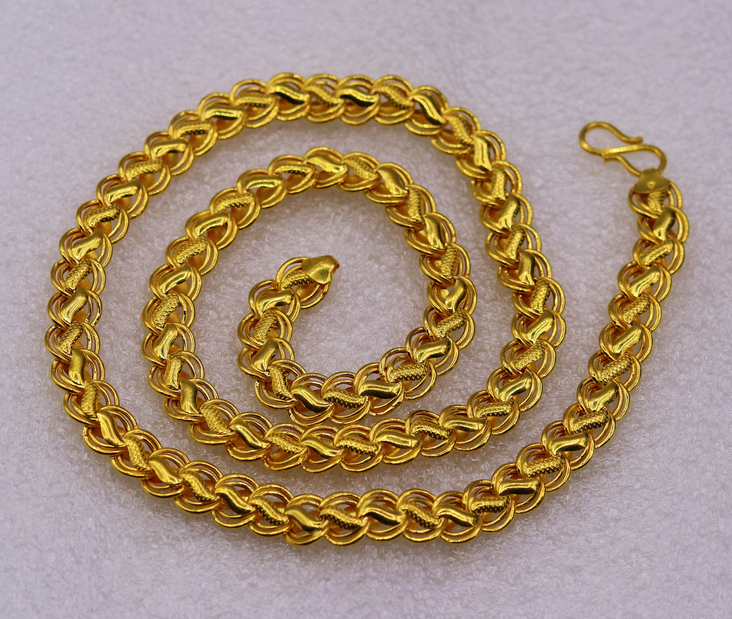 22K yellow gold lotus design handmade hollow chain necklace from Rajasthan India, unisex traditional jewelry by TRIBAL ORNAMENTS.