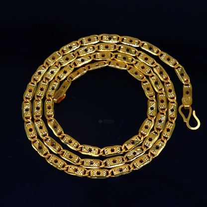 22K yellow gold handmade Nawabi chain necklace, hallmarked, unisex luxury jewelry with BIS certification, detailed craftsmanship.