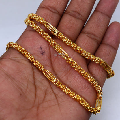 22K yellow gold handmade Byzantine chain necklace with hallmarked 916 gold, unisex design, customizable length 18-26 inches.