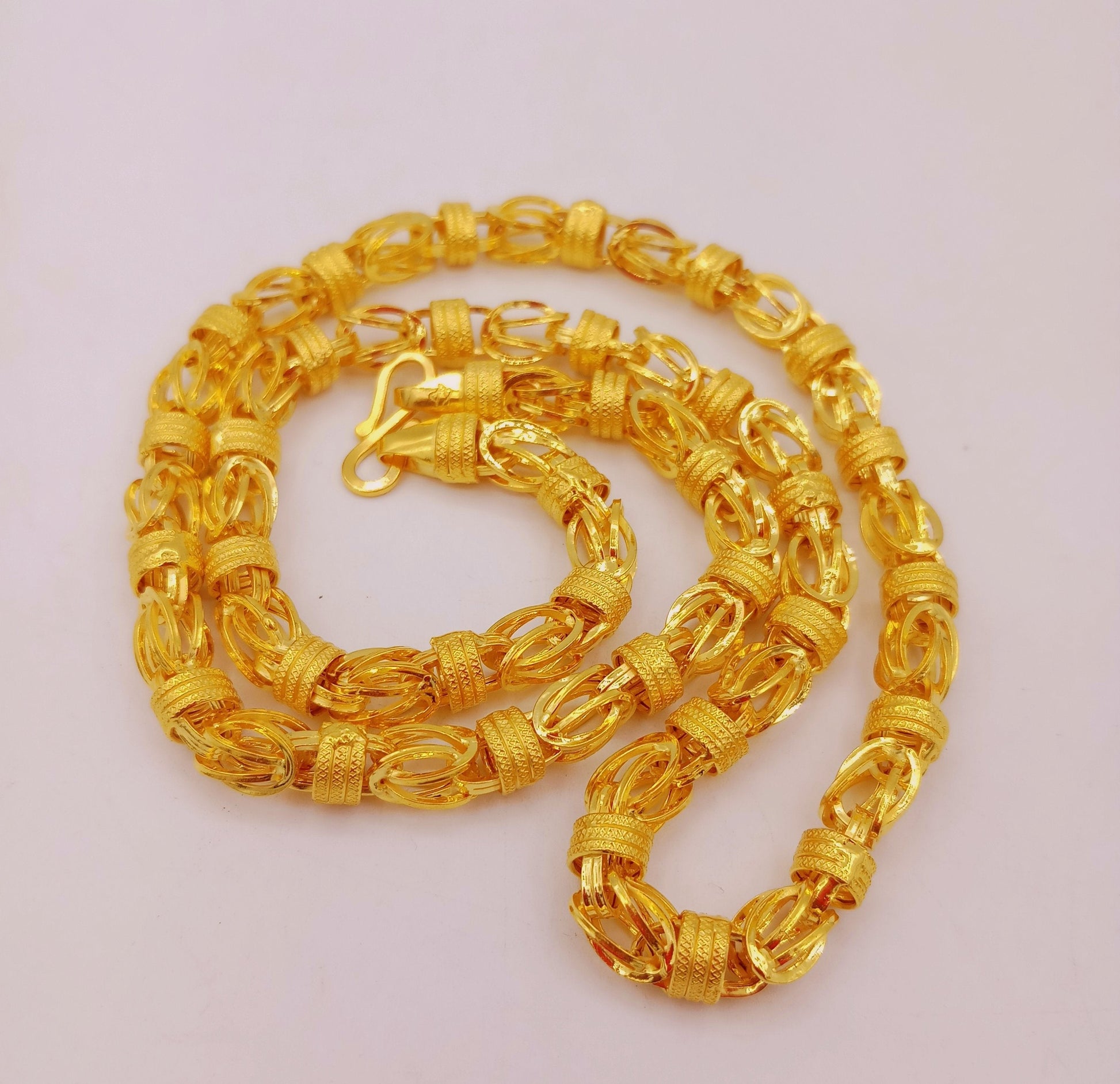 22K yellow gold handmade chain necklace, 20-inch traditional Indian jewelry with hallmarked 916 gold by TRIBAL ORNAMENTS.