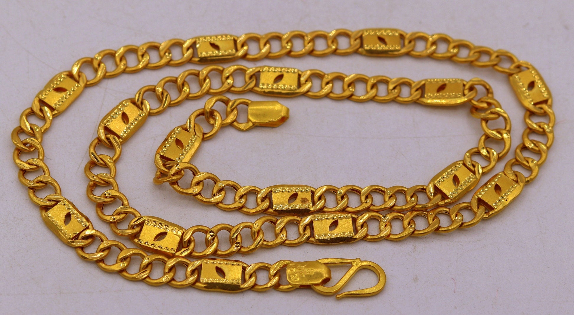 22kt yellow gold handmade fabulous link chain unisex stylish modern jewelry necklace from rajasthan india - TRIBAL ORNAMENTS