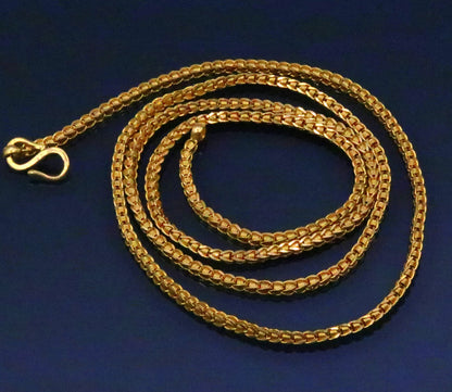 22K yellow gold handmade wheat link chain necklace, 2mm unisex Rolo style, hallmarked long gold jewelry from India.