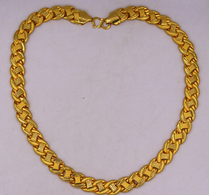 22K yellow gold hollow link chain necklace, handmade unisex 12mm statement jewelry with flexible design and 916 hallmark.