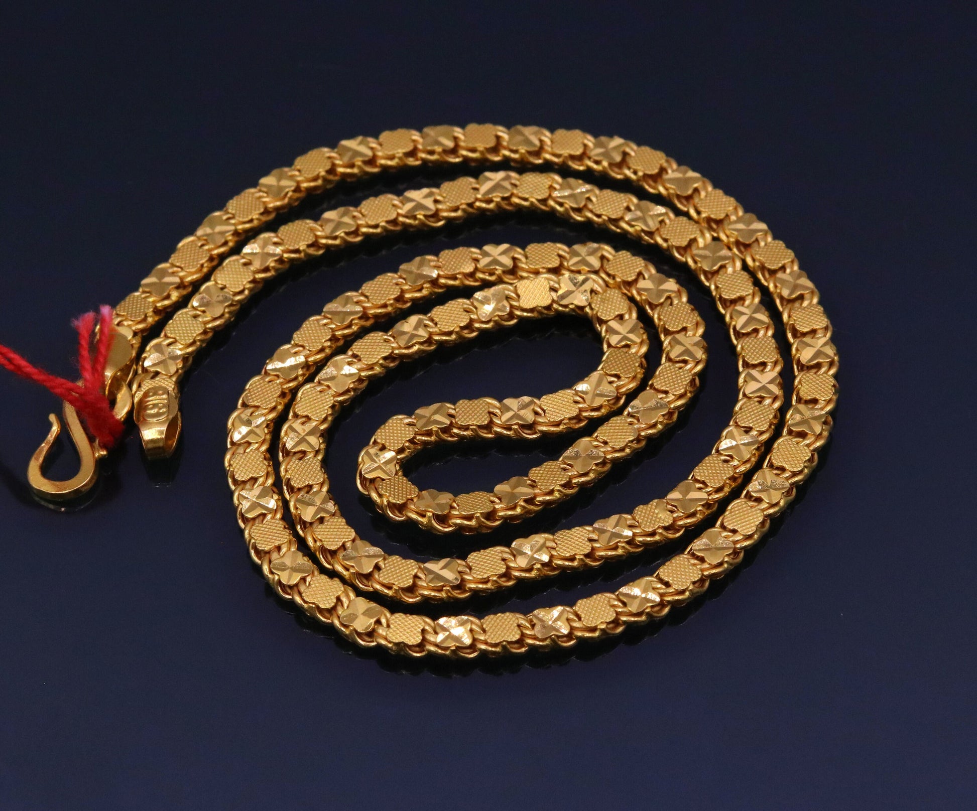 22K yellow gold solid handmade chain necklace with Indian design, 4mm wide, hallmarked 916, suitable for unisex gifting jewelry.