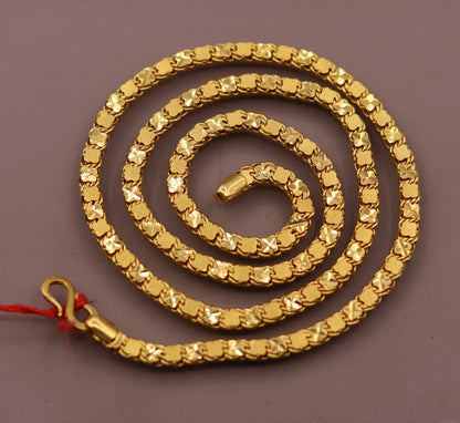 22K yellow gold handmade chain necklace with Indian design, 4mm wide, hallmarked 916, unisex jewelry by TRIBAL ORNAMENTS.