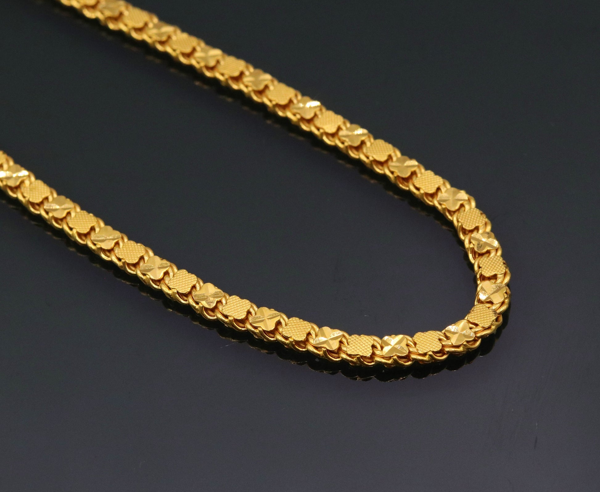 22K yellow gold handmade chain necklace, 4mm wide Indian design, hallmarked 916, unisex jewelry from TRIBAL ORNAMENTS.