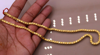 22K yellow gold solid handmade chain necklace with Indian design, 4mm wide, hallmarked 916, unisex jewelry by Tribal Ornaments.