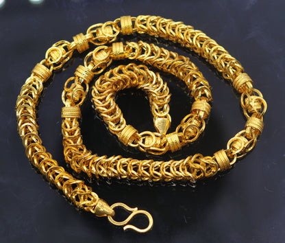 Genuine 22K yellow gold handmade Byzantine chain necklace with 7mm antique design, unisex style, certified Indian jewelry.