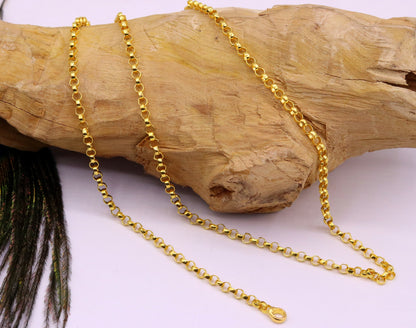 Handmade 22K yellow gold cable rolo chain necklace with hallmarked genuine gold, stylish jewelry from India.