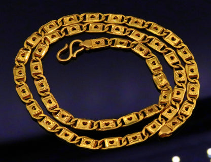 Handmade 22K yellow gold Nawabi chain necklace with diamond-cut design, 5mm width, traditional Indian jewelry by TRIBAL ORNAMENTS.