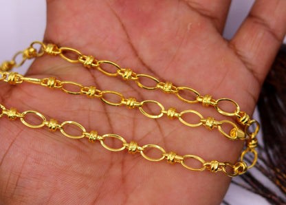 Handmade 22K yellow gold tribal design link chain necklace, 6.5mm wide, Indian traditional jewelry, gift-ready accessory.