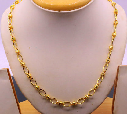 Handmade 22K yellow gold tribal design link chain necklace, 6.5mm wide, Indian traditional jewelry, gift-ready.