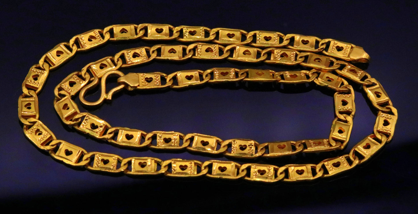 Handmade 22kt yellow gold Nawabi chain necklace with diamond cut design, 5mm width, unisex jewelry, crafted by TRIBAL ORNAMENTS.