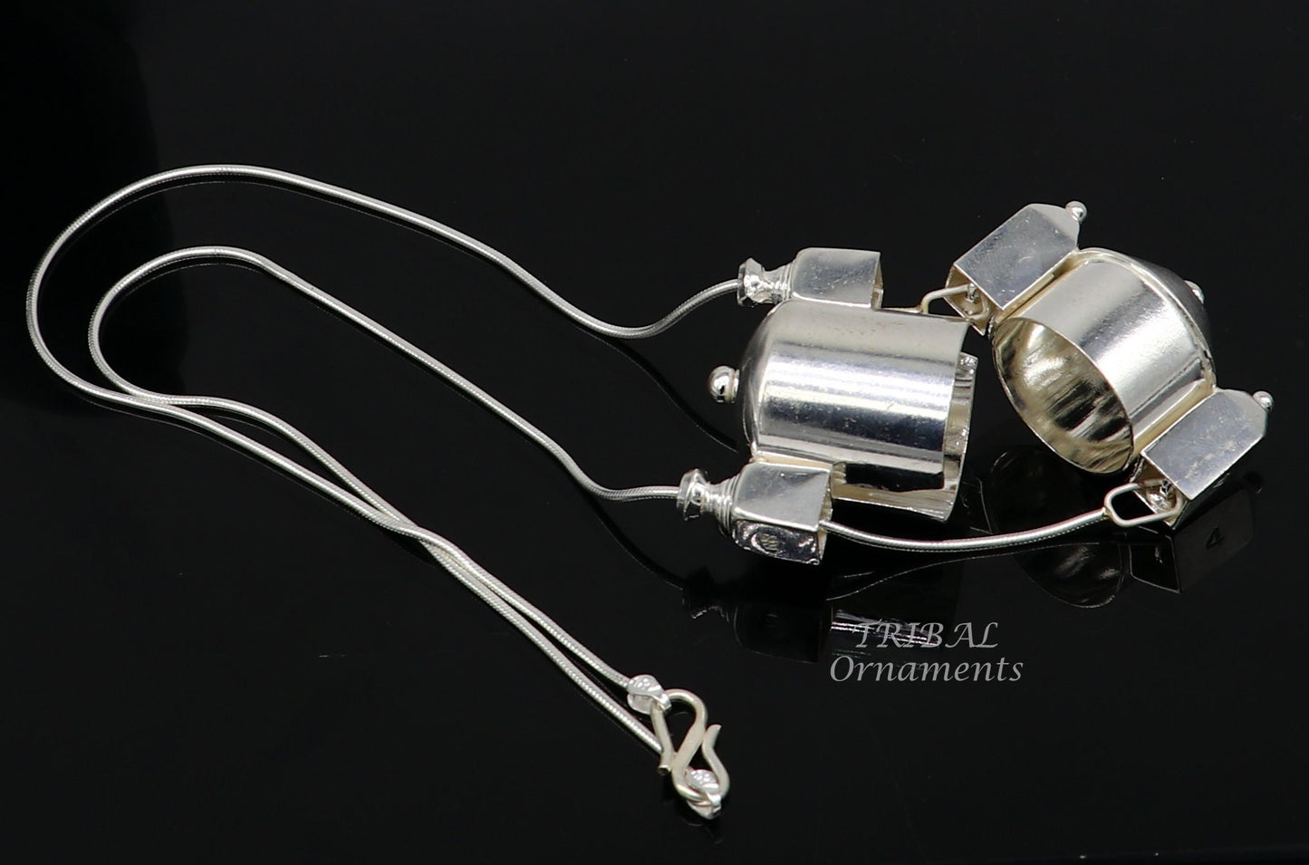 Sterling silver chain and Shiva Lingam box pendant jewelry set from Tribal Ornaments, handmade Indian tribal jewelry, 18-inch length.