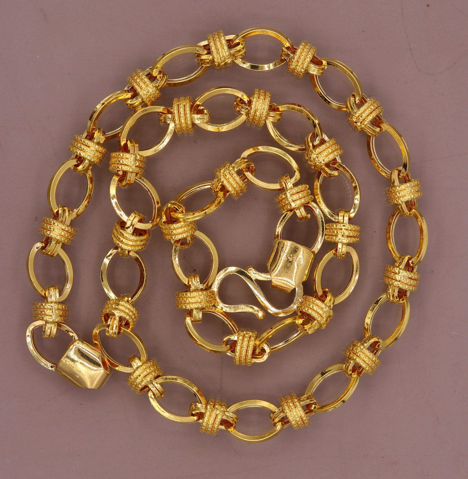 Vintage handmade 22K yellow gold link chain necklace, wide 8-9mm, unisex royal Rajasthan jewelry by Tribal Ornaments.