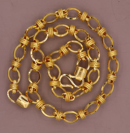 Vintage handmade 22K yellow gold link chain necklace, wide 8-9mm, unisex royal Rajasthan jewelry by Tribal Ornaments.