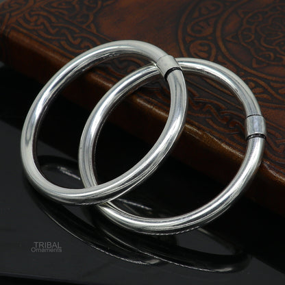 Sterling silver bangle bracelet by TRIBAL ORNAMENTS, shiny and plain, stylish unisex jewelry for men or women, personalized gift.