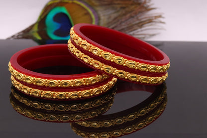 Vintage antique-style 22kt yellow gold Tussi pattern bangle bracelet pair, traditional Indian wedding jewelry by TRIBAL ORNAMENTS.