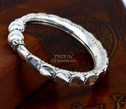 Sterling silver handmade bangle bracelet with vintage antique design, stylish unisex jewelry by TRIBAL ORNAMENTS.