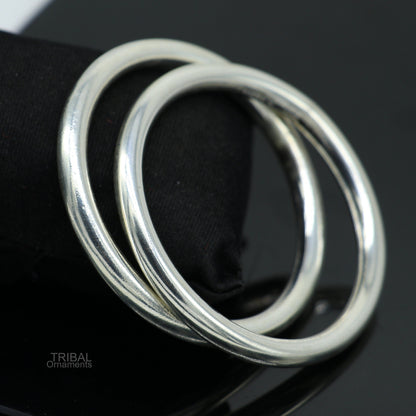 Shiny 925 sterling silver bangle bracelet with a plain design, suitable for men or girls, stylish and personalized jewelry by Tribal Ornaments.