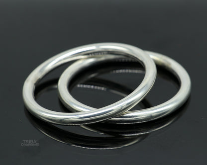 Shiny 925 sterling silver bangle bracelet with a plain, smooth design, suitable for men or girls, by TRIBAL ORNAMENTS.
