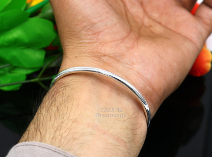 Sterling silver single ball bangle bracelet with shiny, plain design, ideal for brides and belly dance jewelry, by TRIBAL ORNAMENTS.