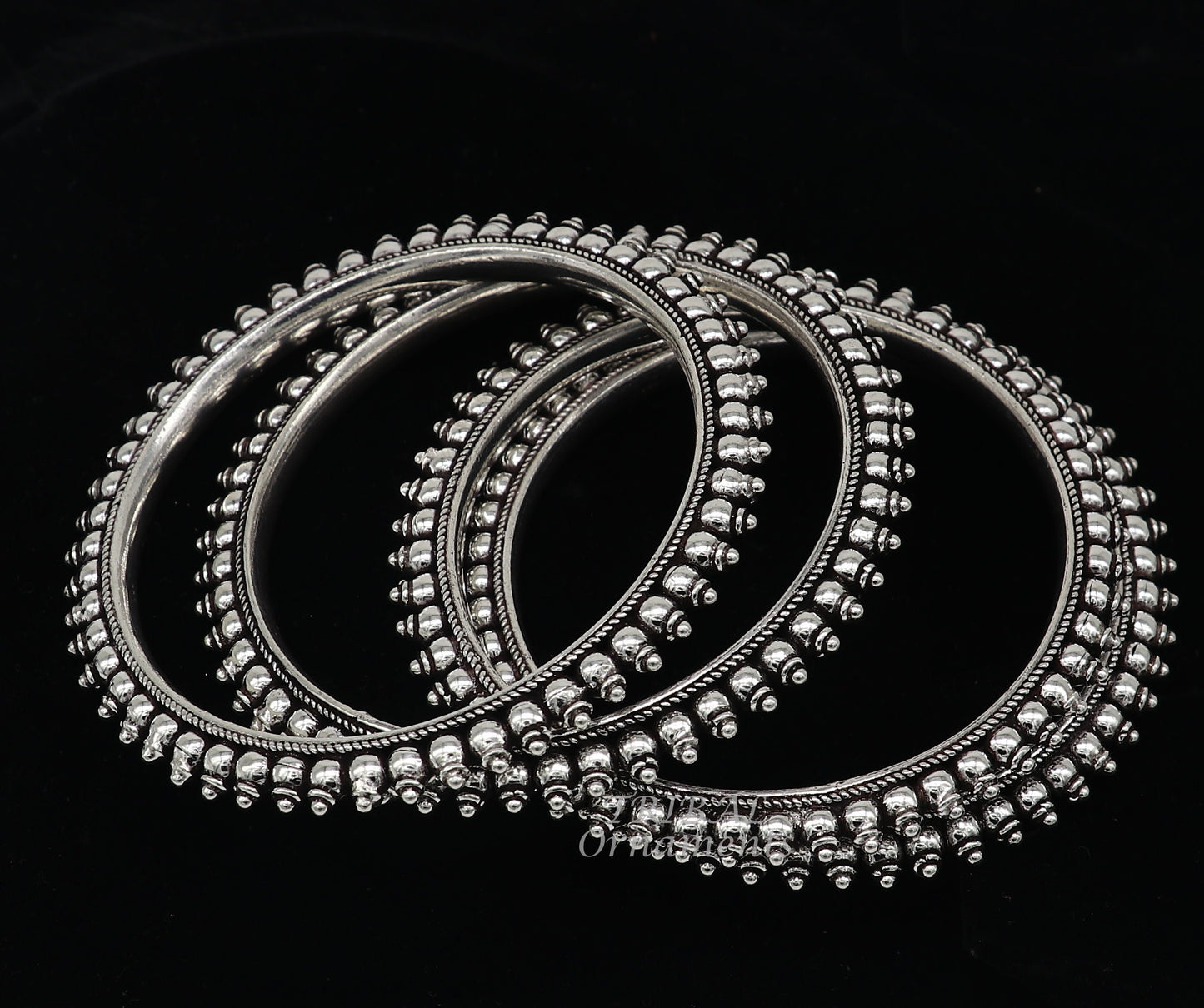 925 sterling silver handmade amazing fashionable cultural bangle bracelet, best brides silver jewelry gifting girl's bangles nba352 - TRIBAL ORNAMENTS