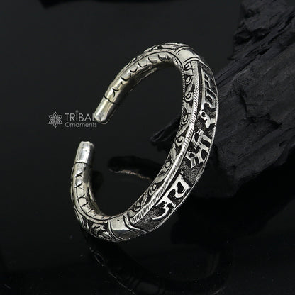 925 Sterling silver handmade Divine "jai Shree Shyam" Lord Krishna mantra bracelet kada best divine unisex tribal ethnic jewelry nsk709 - TRIBAL ORNAMENTS