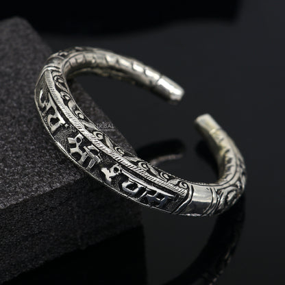 925 Sterling silver handmade Divine "jai Shree Shyam" Lord Krishna mantra bracelet kada best divine unisex tribal ethnic jewelry nsk709 - TRIBAL ORNAMENTS