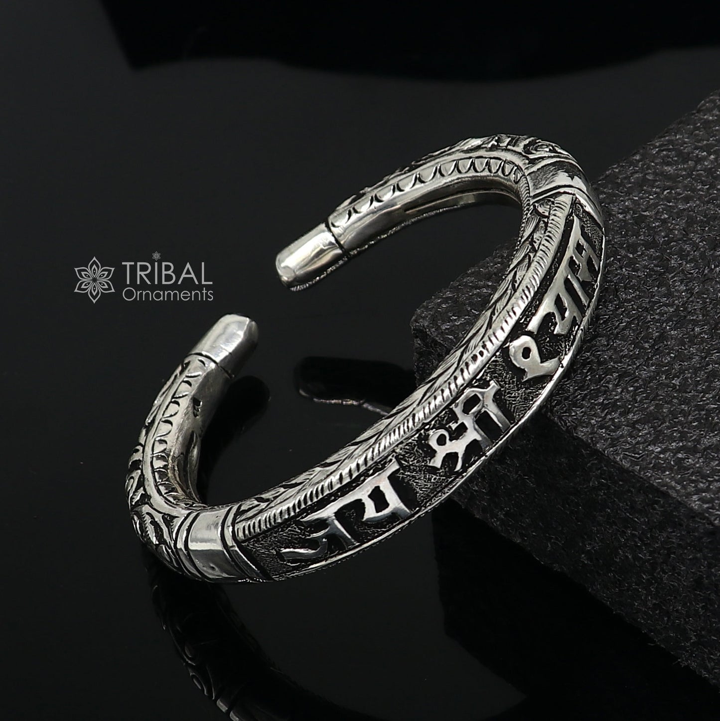 Divine lord krishna "jai shri shyam" matra handmade 925 sterling silver kada, best unisex bangle bracelet kada jewelry from india nsk710 - TRIBAL ORNAMENTS