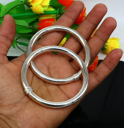 925 sterling silver bangle bracelet with a shiny, smooth finish, stylish and elegant jewelry for women.