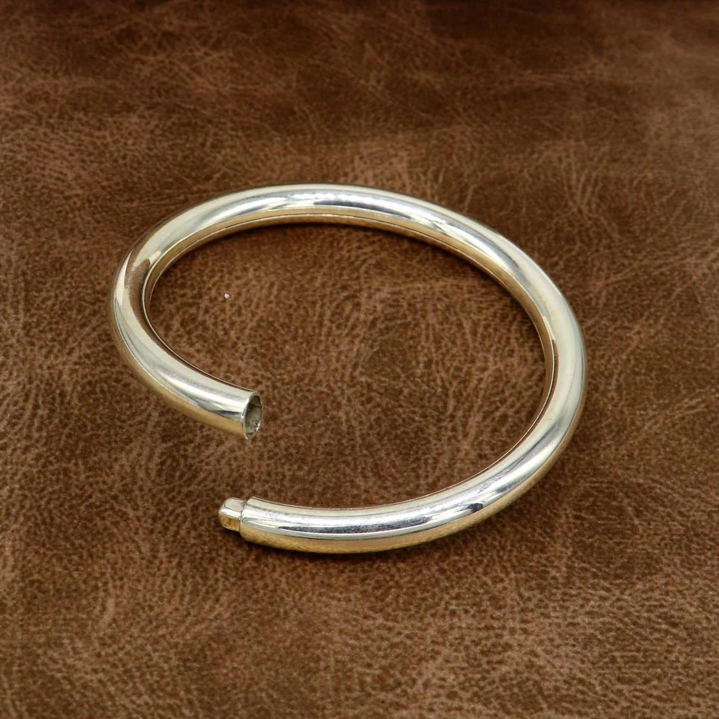 Fine 925 sterling silver plain shiny bright bangle bracelet kada, excellent personalized gifting stylish fancy bangle men's or girls nssk350 - TRIBAL ORNAMENTS