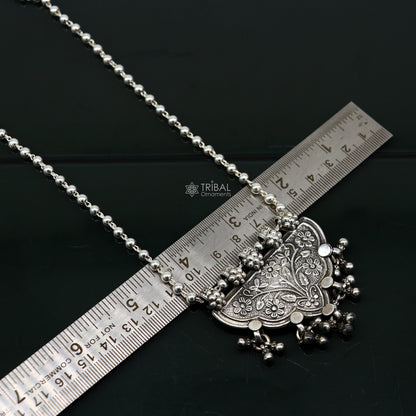 Handmade Indian tribal silver necklace, delicate long traditional cultural jewelry piece with tribal ethnic design for women.