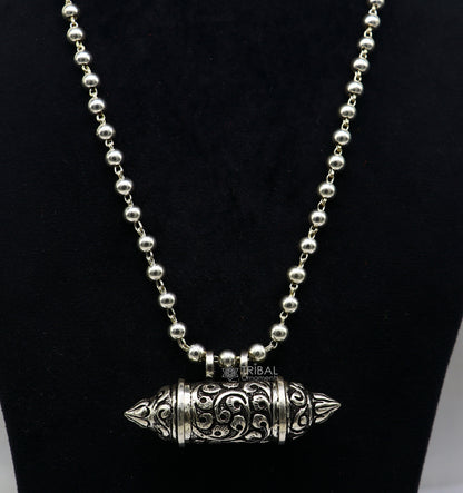 Sterling silver Nakshai design pendant and beaded necklace set by Tribal Ornaments, featuring tribal ethnic cultural jewelry.