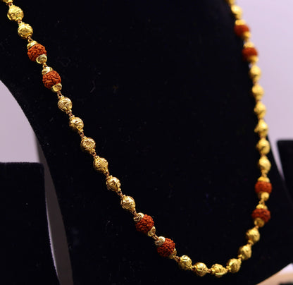 Vintage 22K yellow gold handmade engraved beads chain with natural 5 Mukhi Rudraksha, unisex spiritual necklace, hallmarked 916.