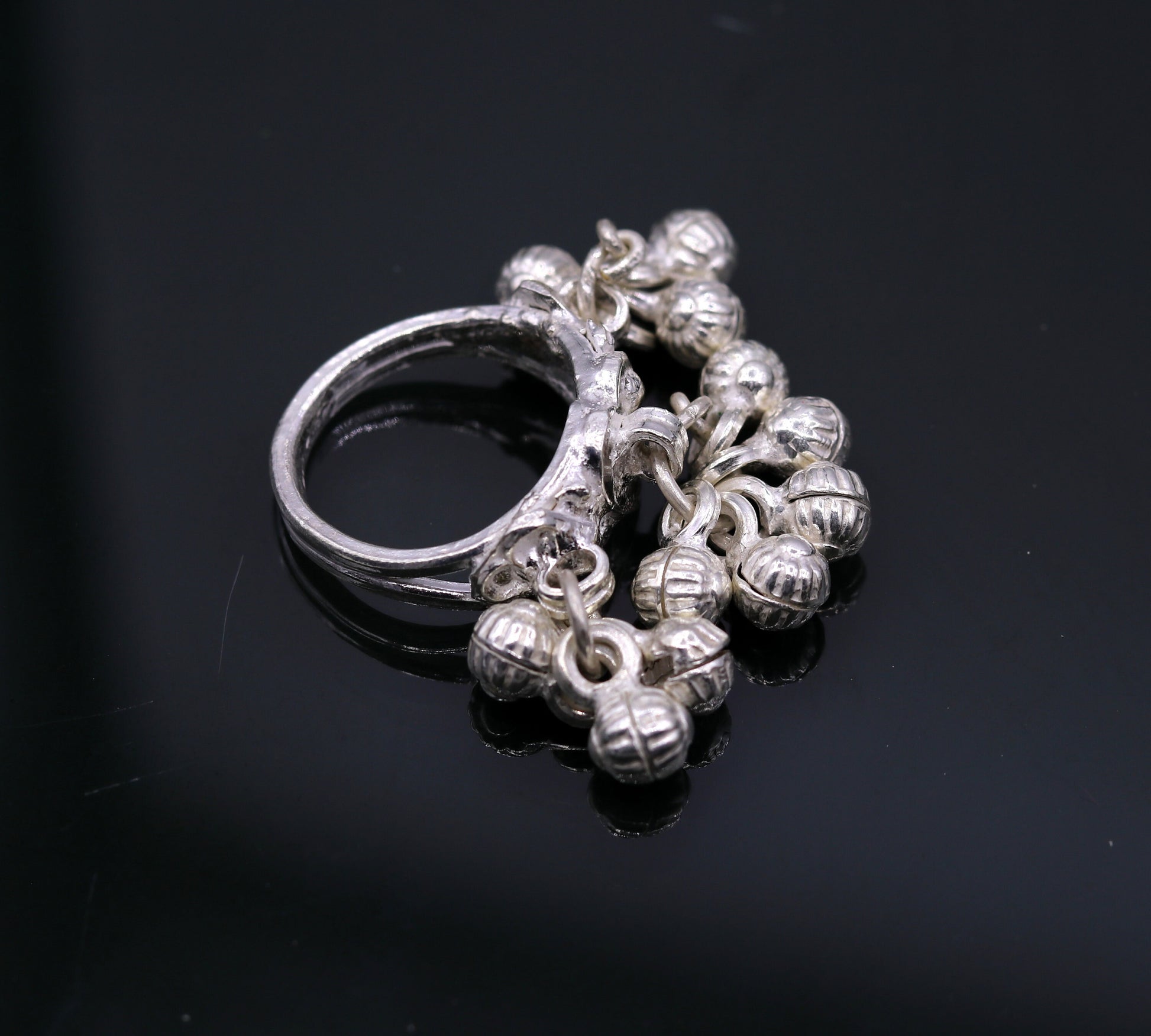 Sterling silver handmade gorgeous charm ring with fabulous noisy bells, excellent belly dance tribal antique jewelry india sr0208 - TRIBAL ORNAMENTS
