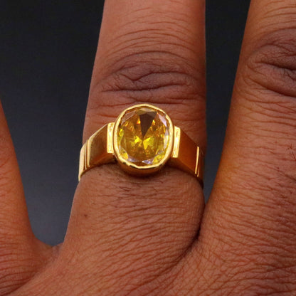 22karat yellow gold handmade ring with yellow citrine sunela stone, featuring intricate jadau jewelry design from Rajasthan India.