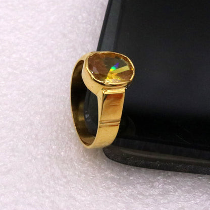 22k yellow gold handmade ring with vibrant yellow Citrine (Sunela) stone, featuring traditional jadau jewelry design from Rajasthan.