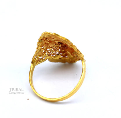 22KT yellow gold handmade filigree work ring by TRIBAL ORNAMENTS, unisex band with intricate craftsmanship from Rajasthan, India.