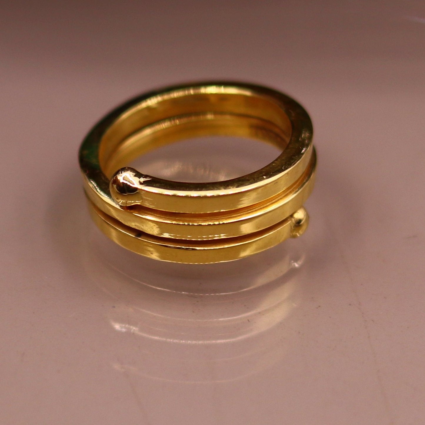 22kt yellow gold handmade fabulous spiral ring vintage antique design all sizes ring band for unisex gifting jewelry from india - TRIBAL ORNAMENTS