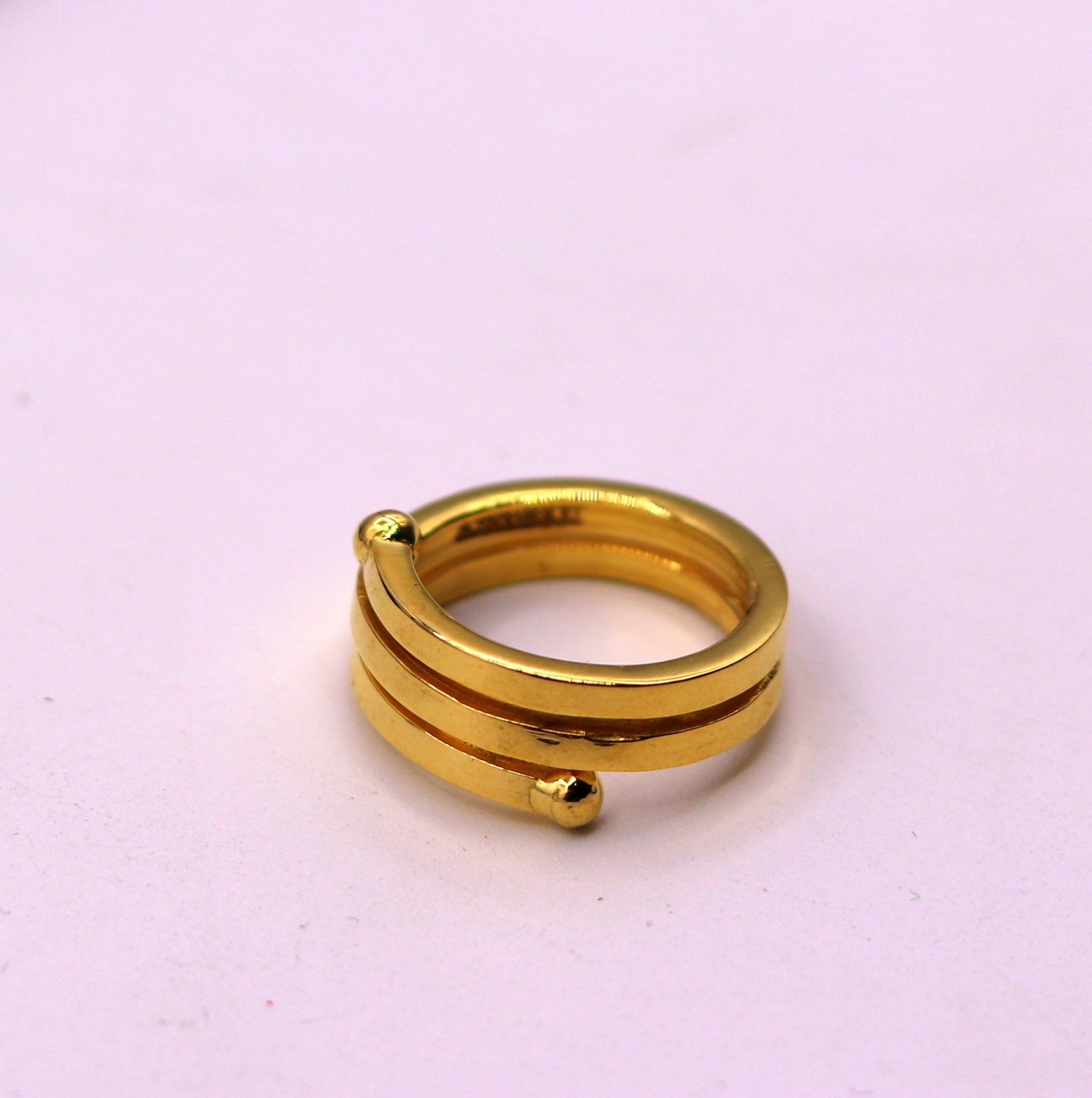 22kt yellow gold handmade fabulous spiral ring vintage antique design all sizes ring band for unisex gifting jewelry from india - TRIBAL ORNAMENTS