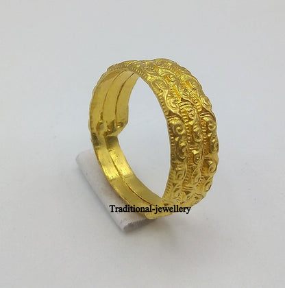 Vintage Indian tribal 22k yellow gold handmade ring band, unisex jewelry by TRIBAL ORNAMENTS, with intricate antique design.
