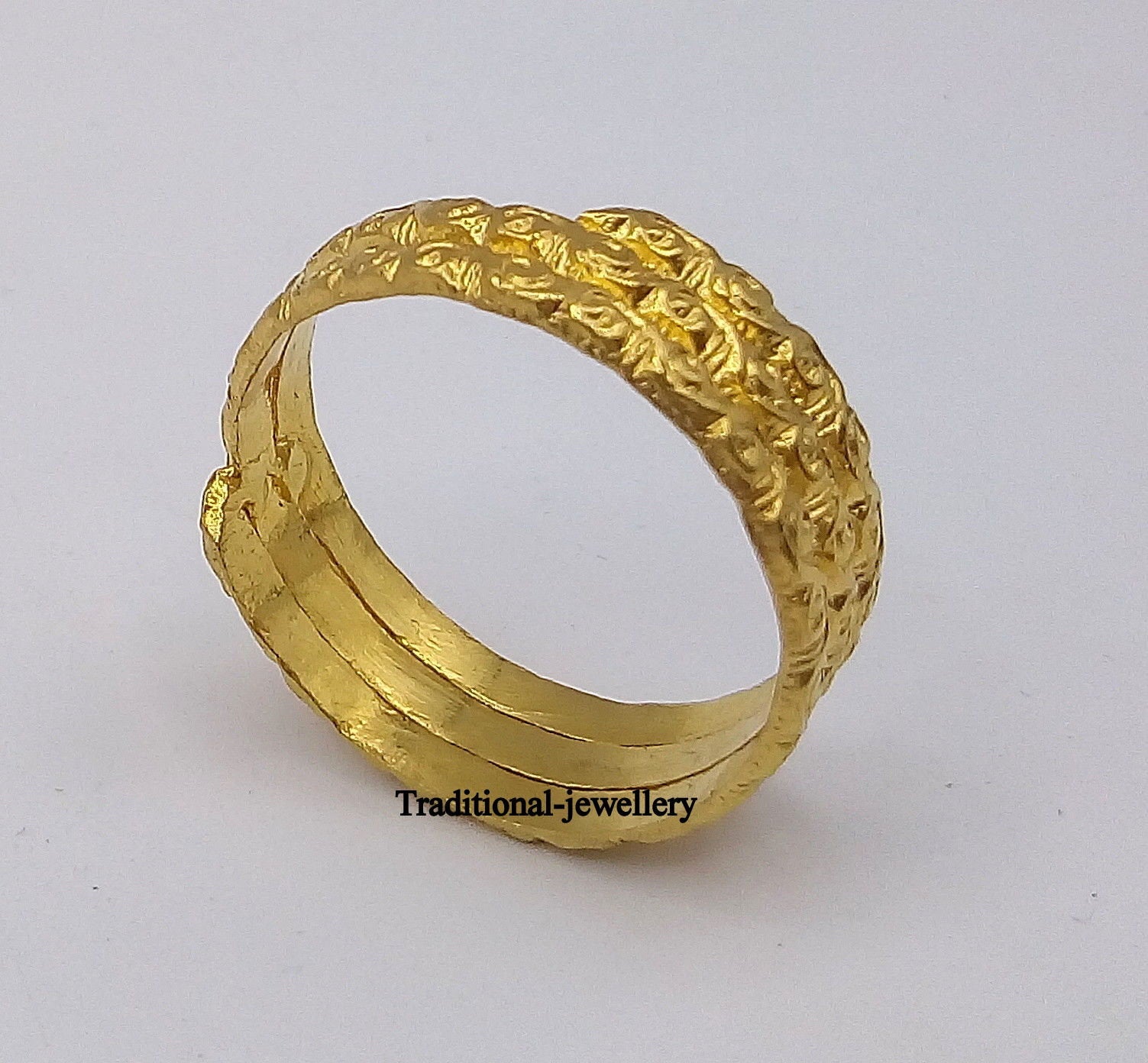 Vintage antique design 22k yellow gold handmade ring band fabulous indian tribal unisex jewelry - TRIBAL ORNAMENTS