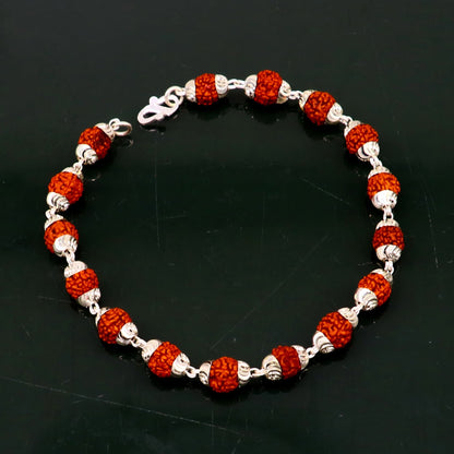 Solid silver handmade Rudraksha beads bracelet featuring 6mm natural Rudraksha, crafted by Tribal Ornaments from Rajasthan, India.
