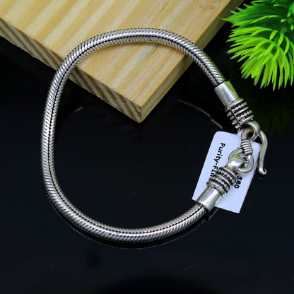 Unisex 925 sterling silver snake chain bracelet with customized design, handmade jewelry perfect for personalized gifting.
