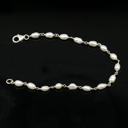 925 sterling silver handmade beaded bracelet with natural pearl, unisex jewelry from TRIBAL ORNAMENTS, perfect for gifting.