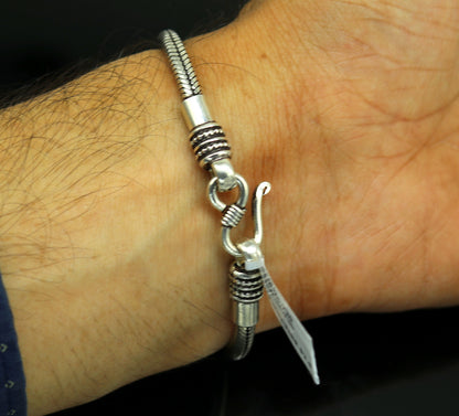 Handmade 925 sterling silver foxtail chain bangle bracelet by Tribal Ornaments, vintage tribal jewelry, 7-inch flexible design.